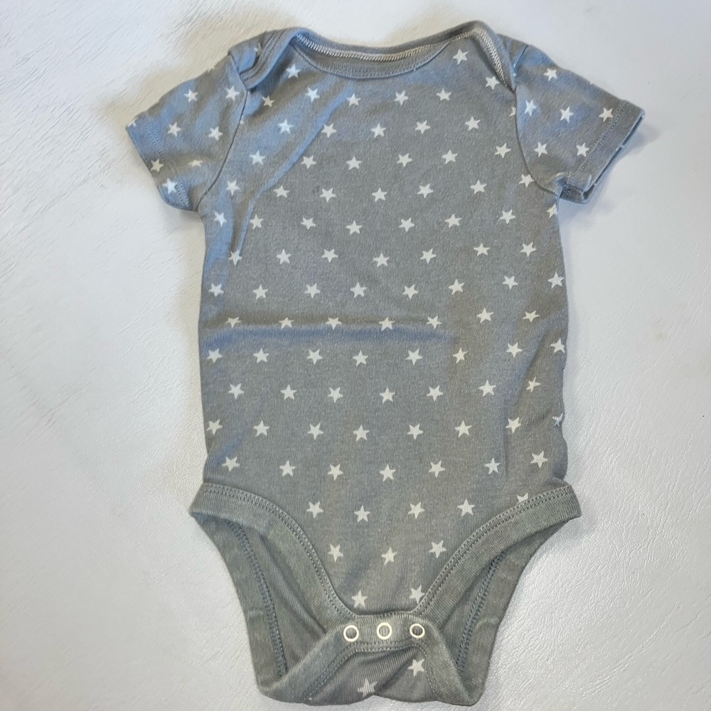 Cloud Island‎ Gray Star One Piece
